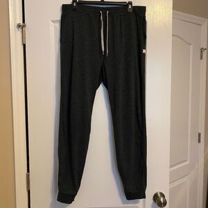Vuori Performace Jogger